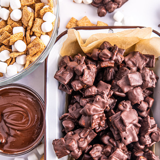 Gourmet du Village S'mores Chocolate Clusters 150g (5.3 oz)